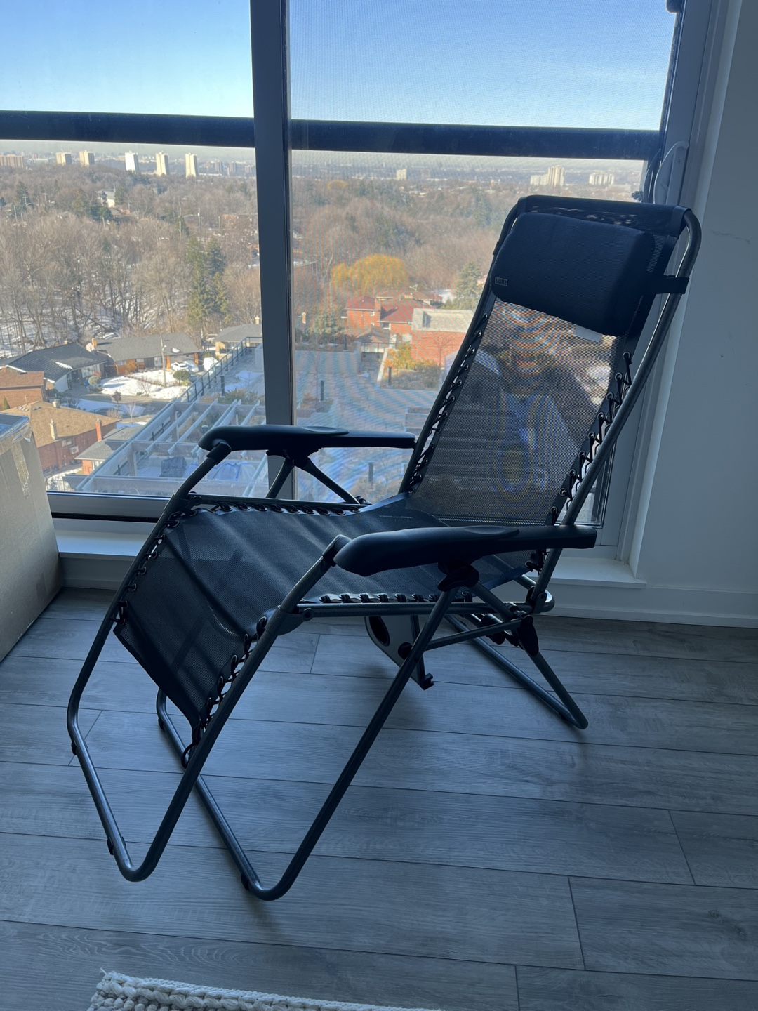 Relaxing Zero Gravity Recliner Chair with Cup Holder