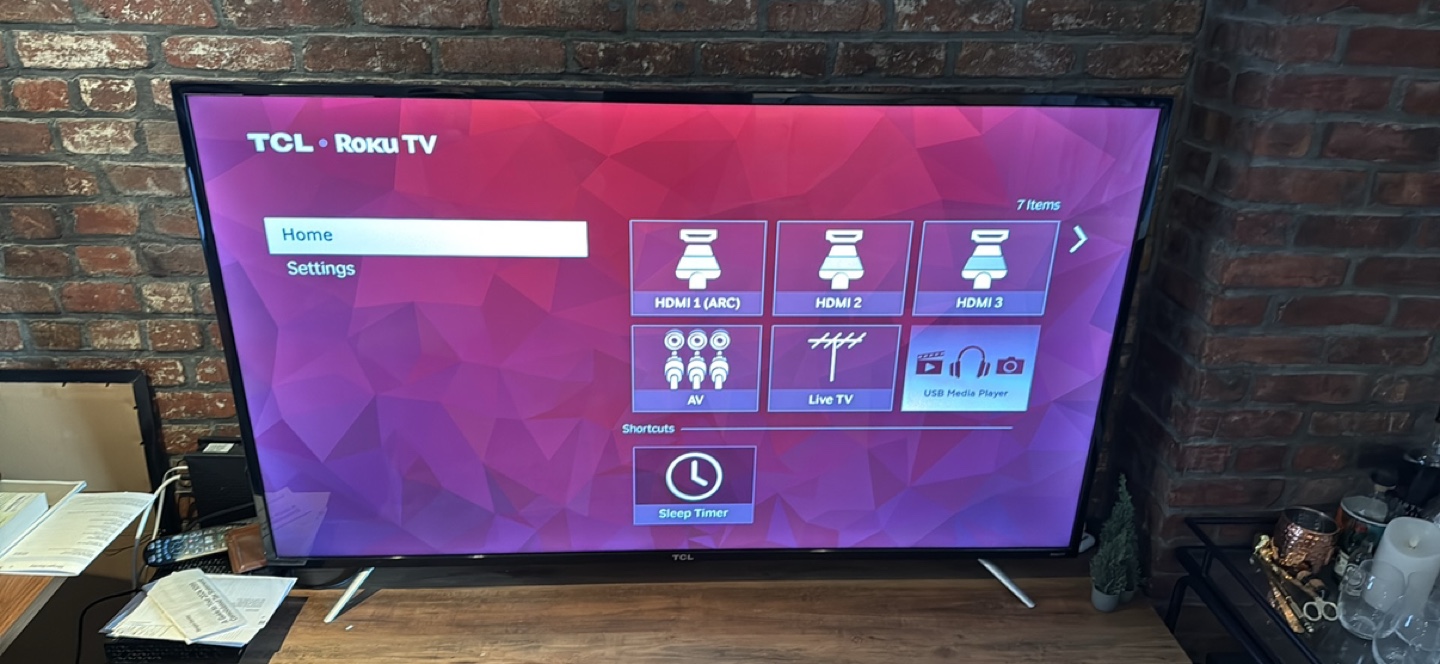 TCL Roku TV 4K HDR Smart TV - photo 2