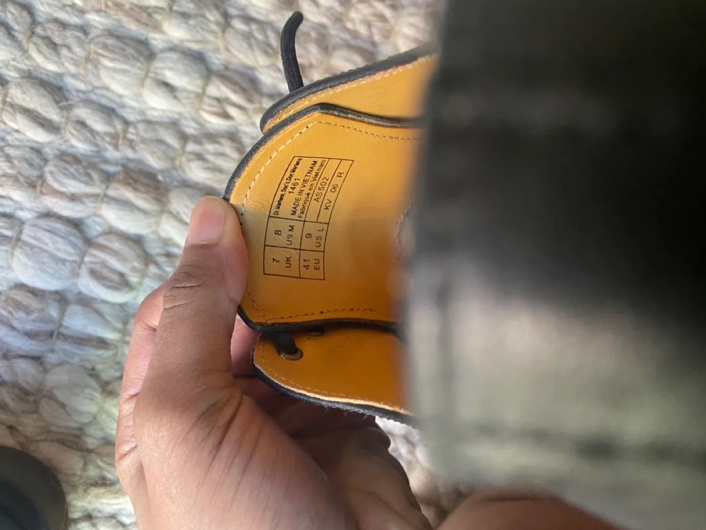 Dr. Martens size 9 image indicator(5)