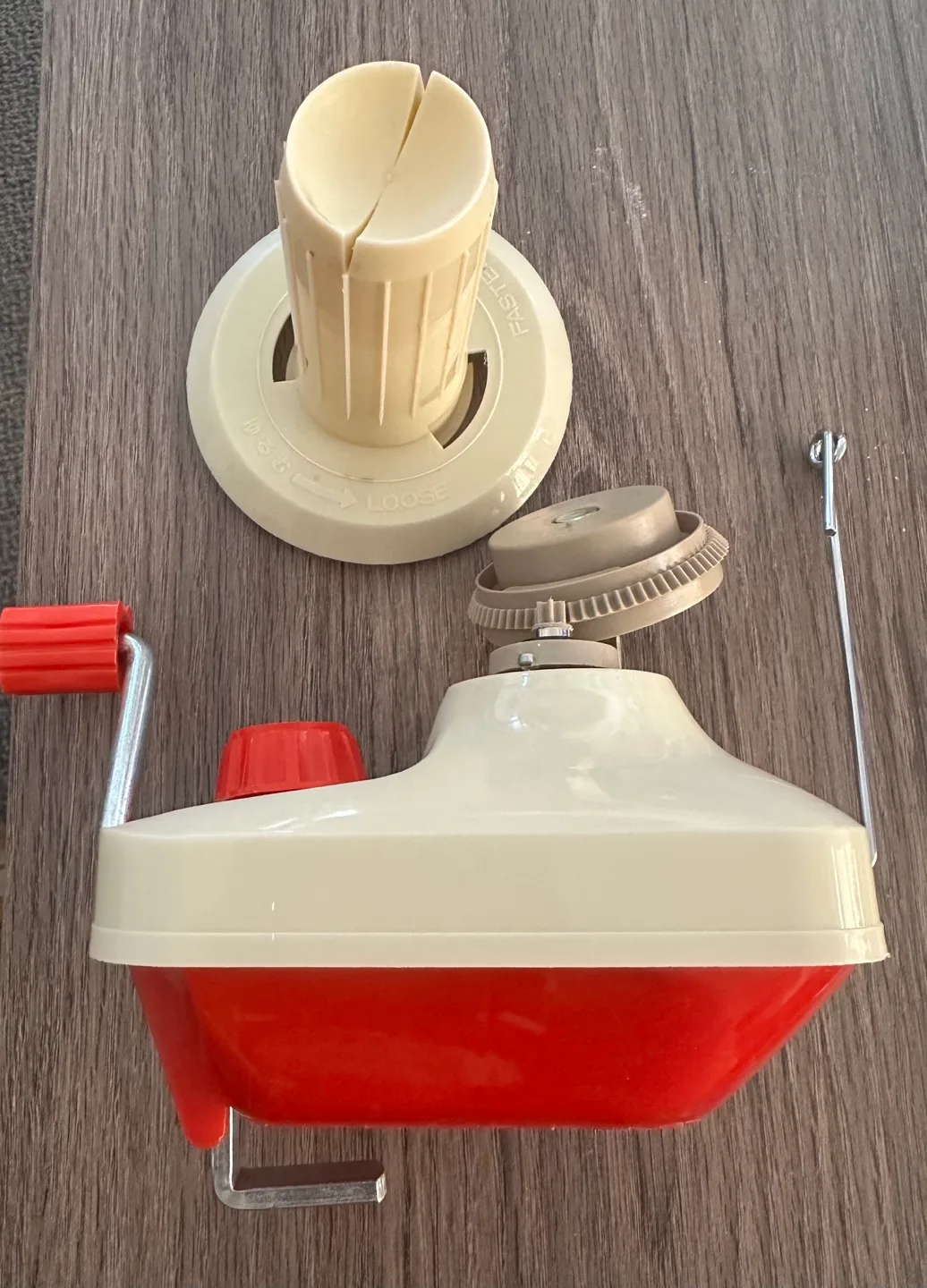 Vintage  Ball Winder image indicator(2)