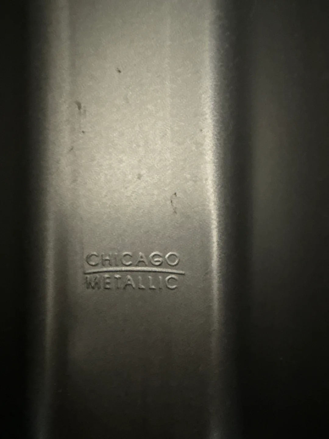 Chicago Metallic Triple Loaf or lasagna Pan image indicator(2)