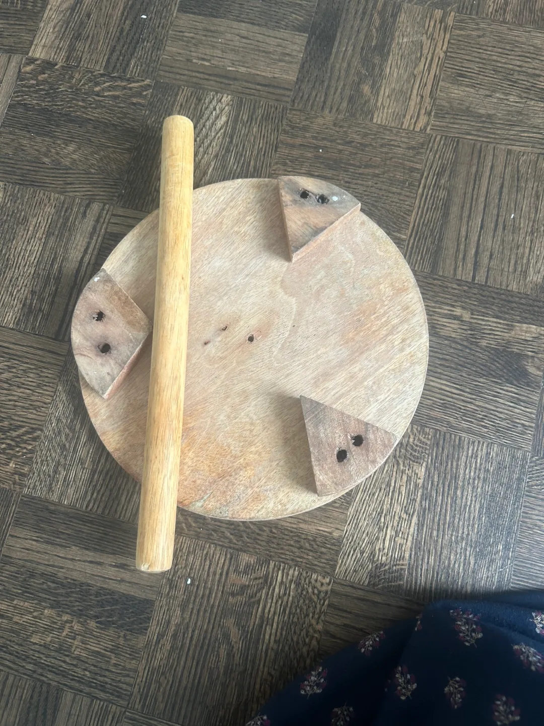 Wooden Rolling Pin and Dough Board Set image indicator(2)