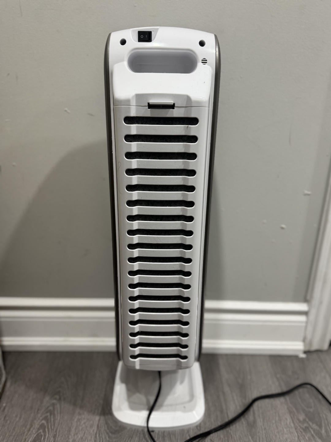 AeraMax Air Purifier - photo 2