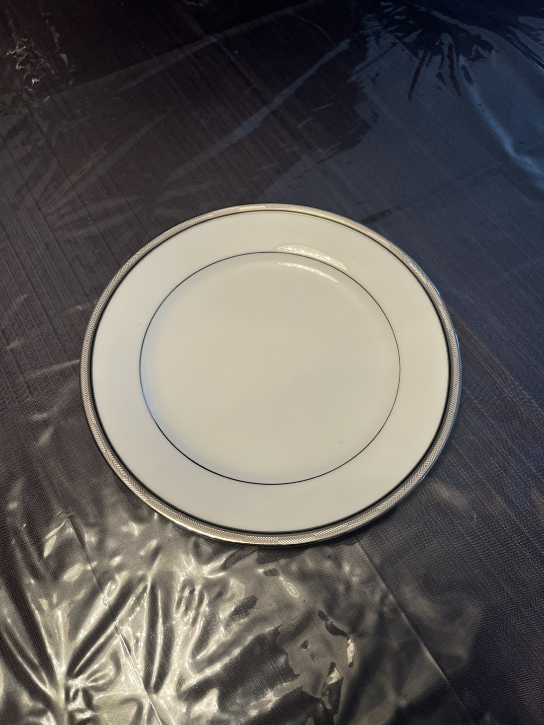Noritake Renwick Platinum Dining Each $60(Set of 12) - photo 3