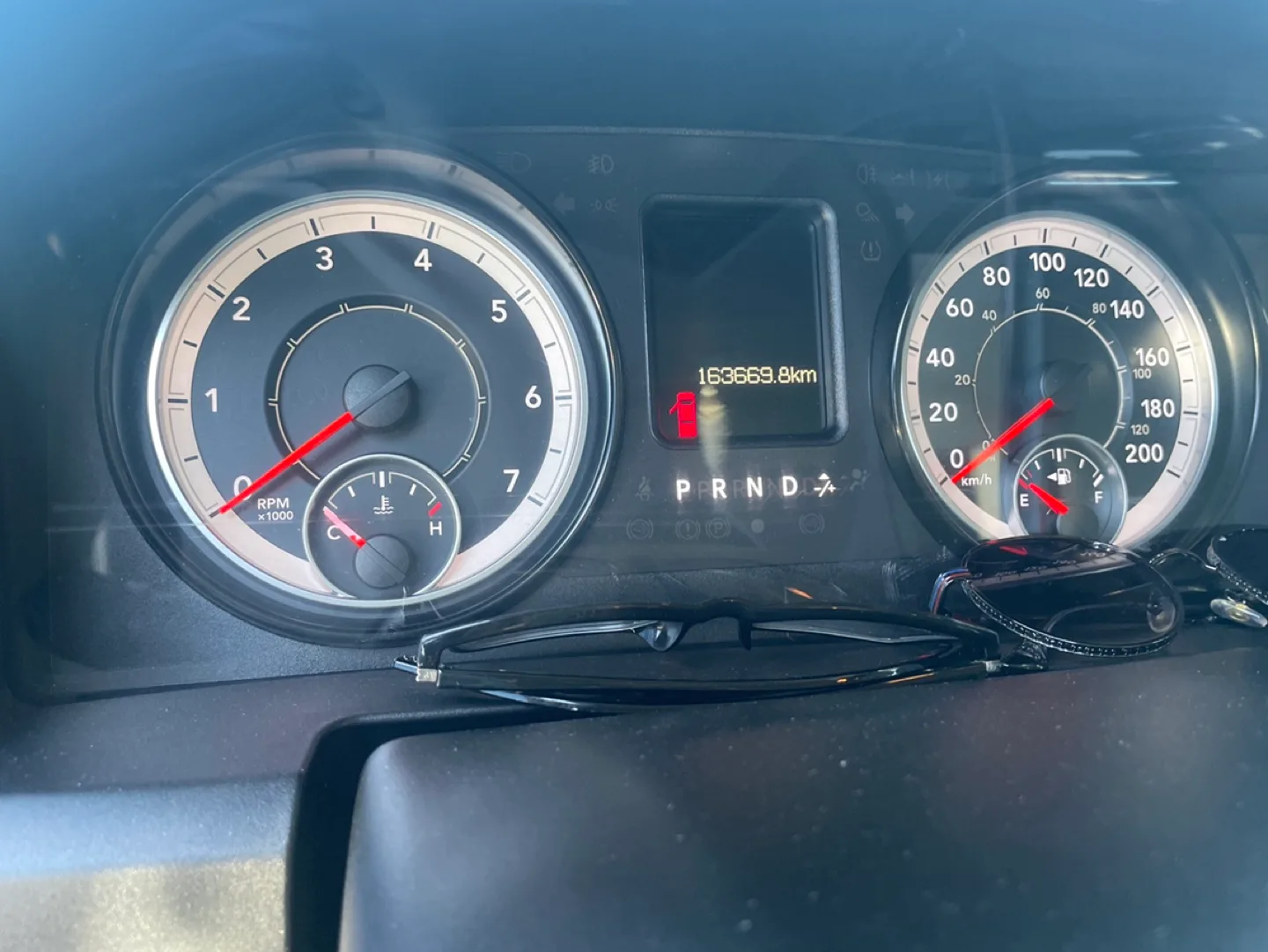 2018 Ram 1500 Crew Cab image indicator(7)