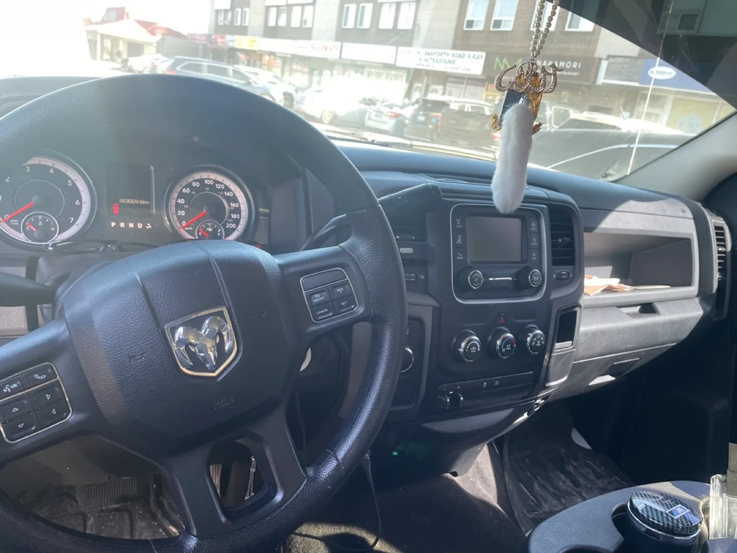 2018 Ram 1500 Crew Cab image indicator(6)