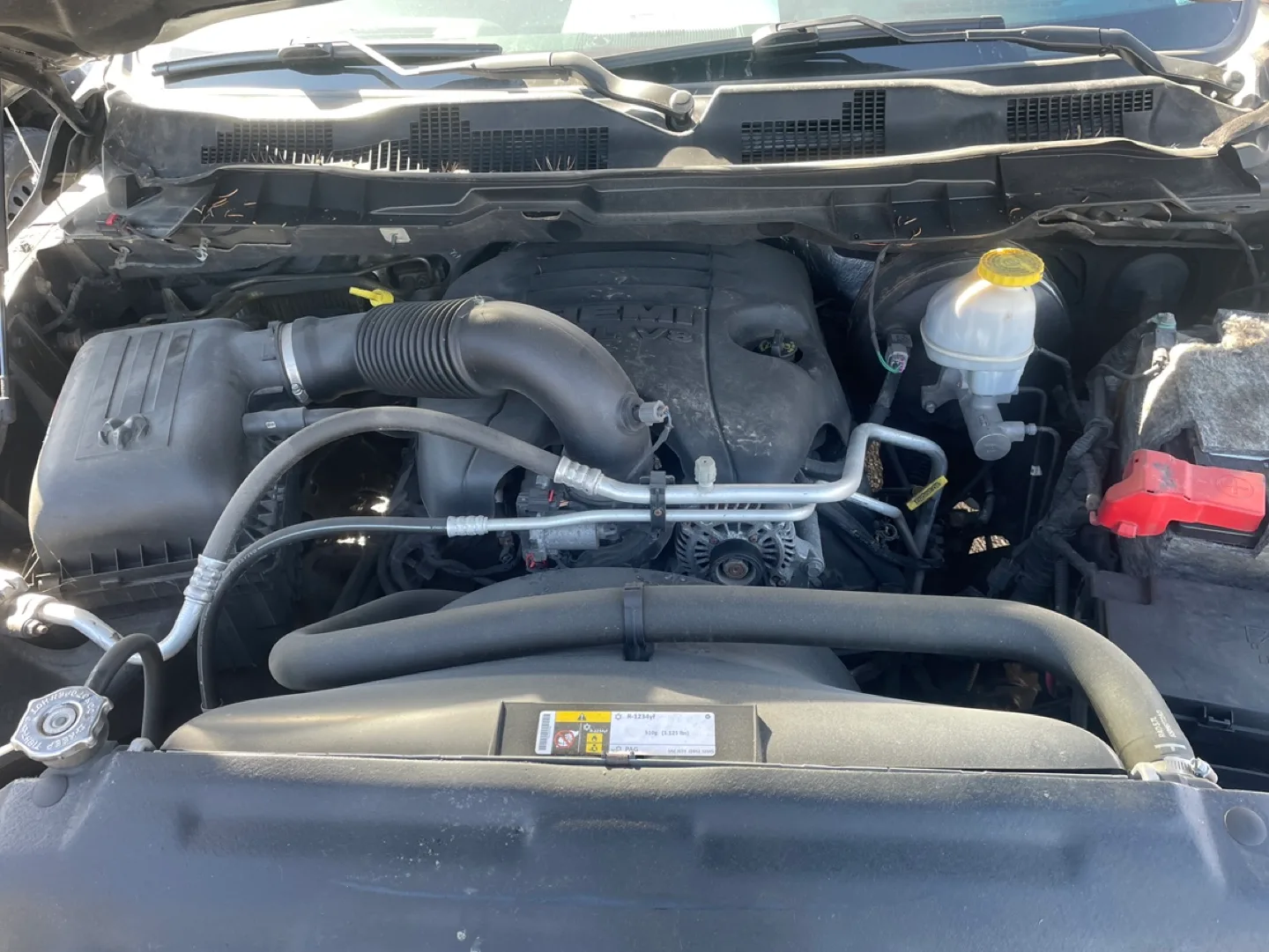 2018 Ram 1500 Crew Cab image indicator(8)