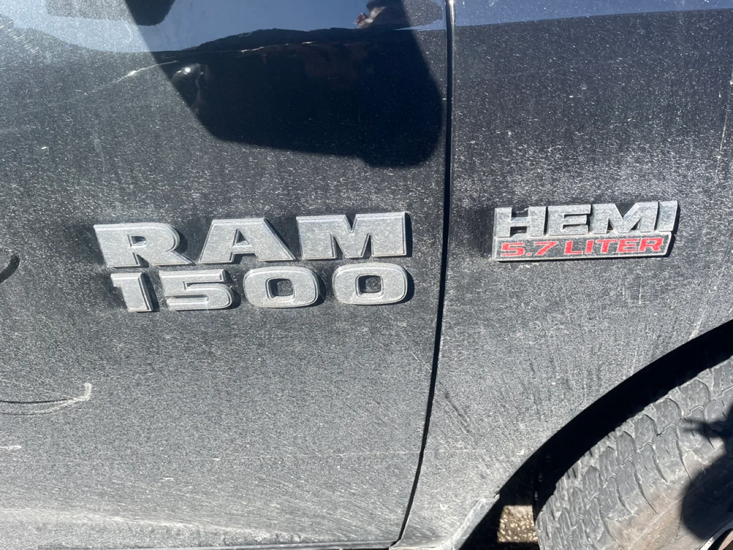 2018 Ram 1500 Crew Cab image indicator(9)