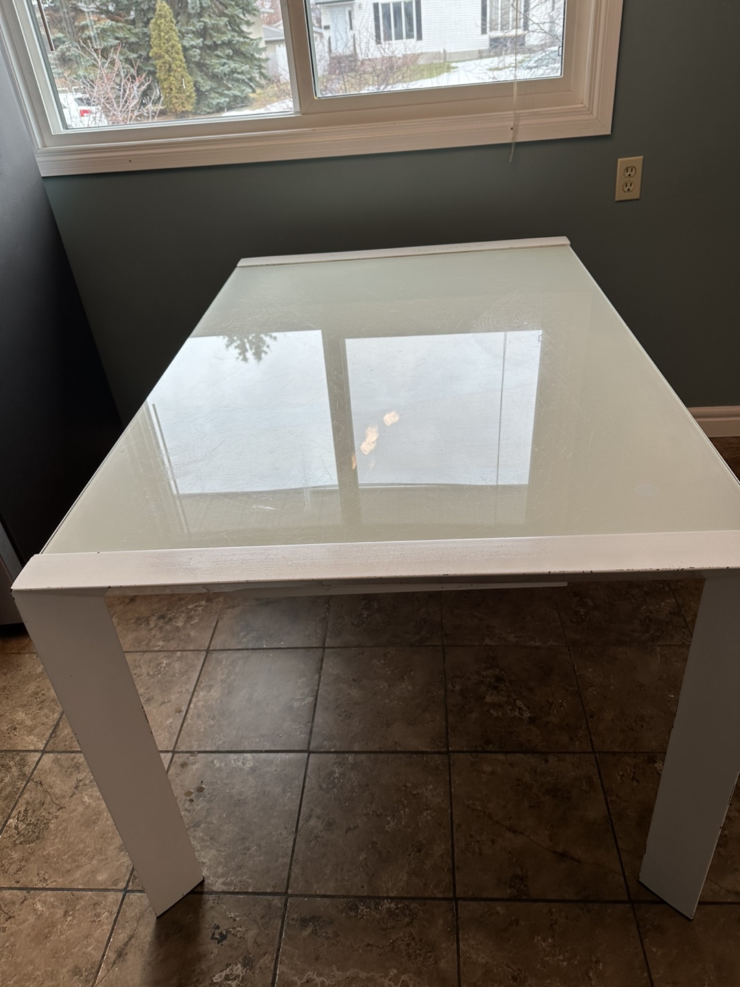 White Glass Extending Dining Table