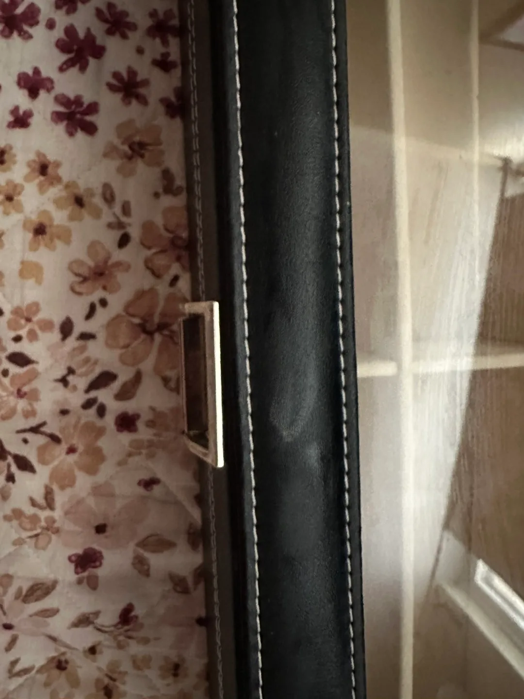 Black Glasses Organizer (8 pairs) image indicator(4)