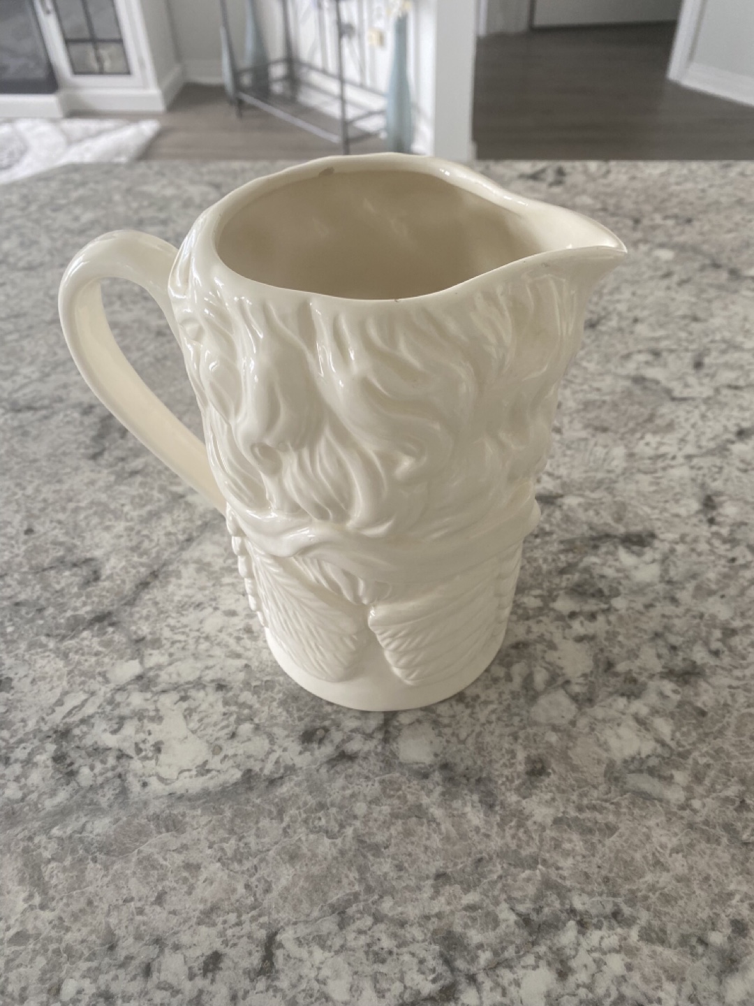 Cherubic Face Pitcher - photo 2