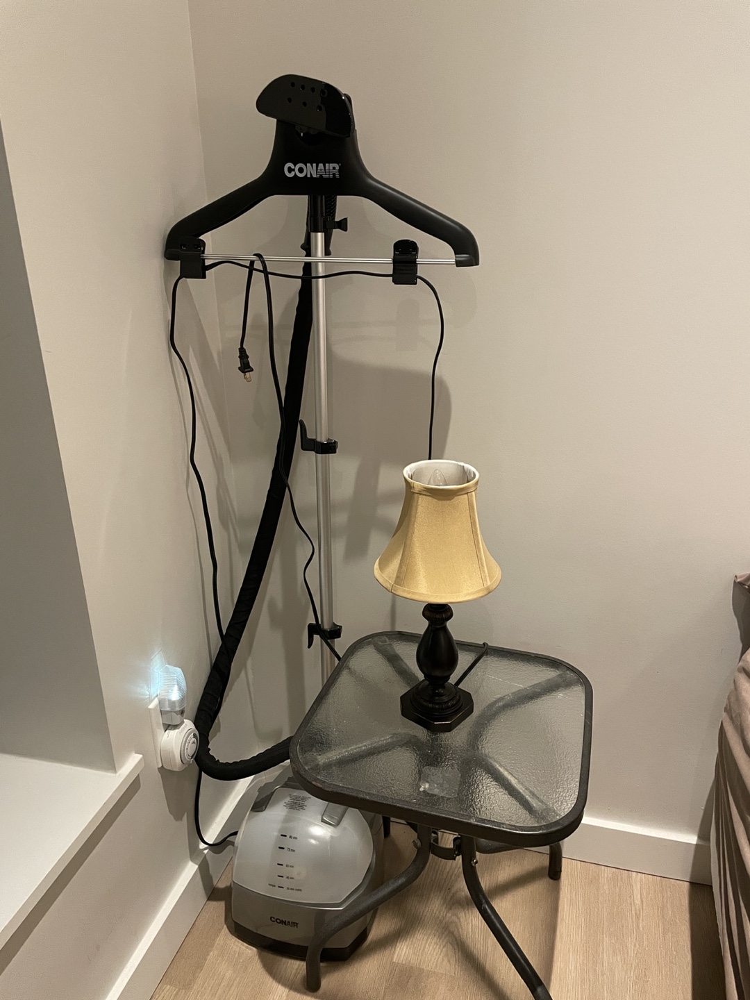 Conair Garment Steamer + FREE lamp and table - photo 2