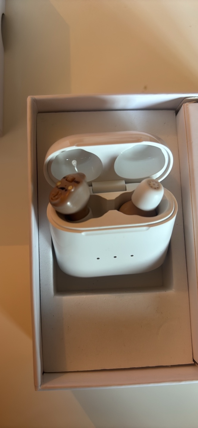 New Hearing Aid Device with Charging Case - photo 2