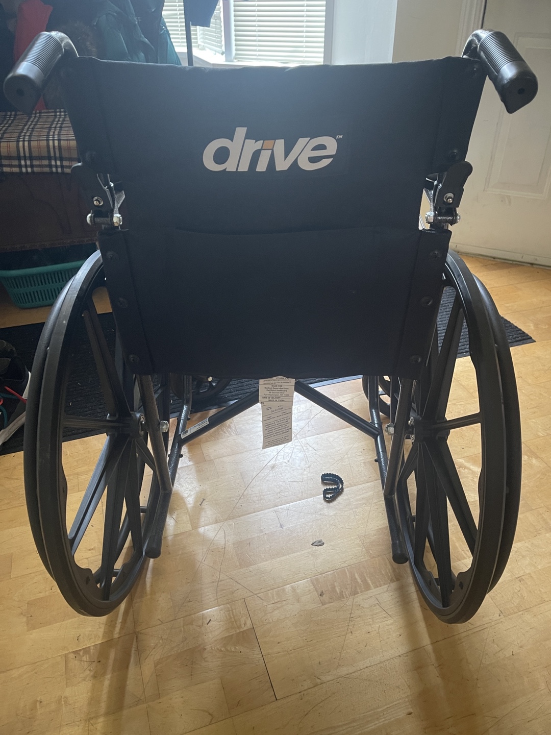 Medical Wheelchair - photo 4