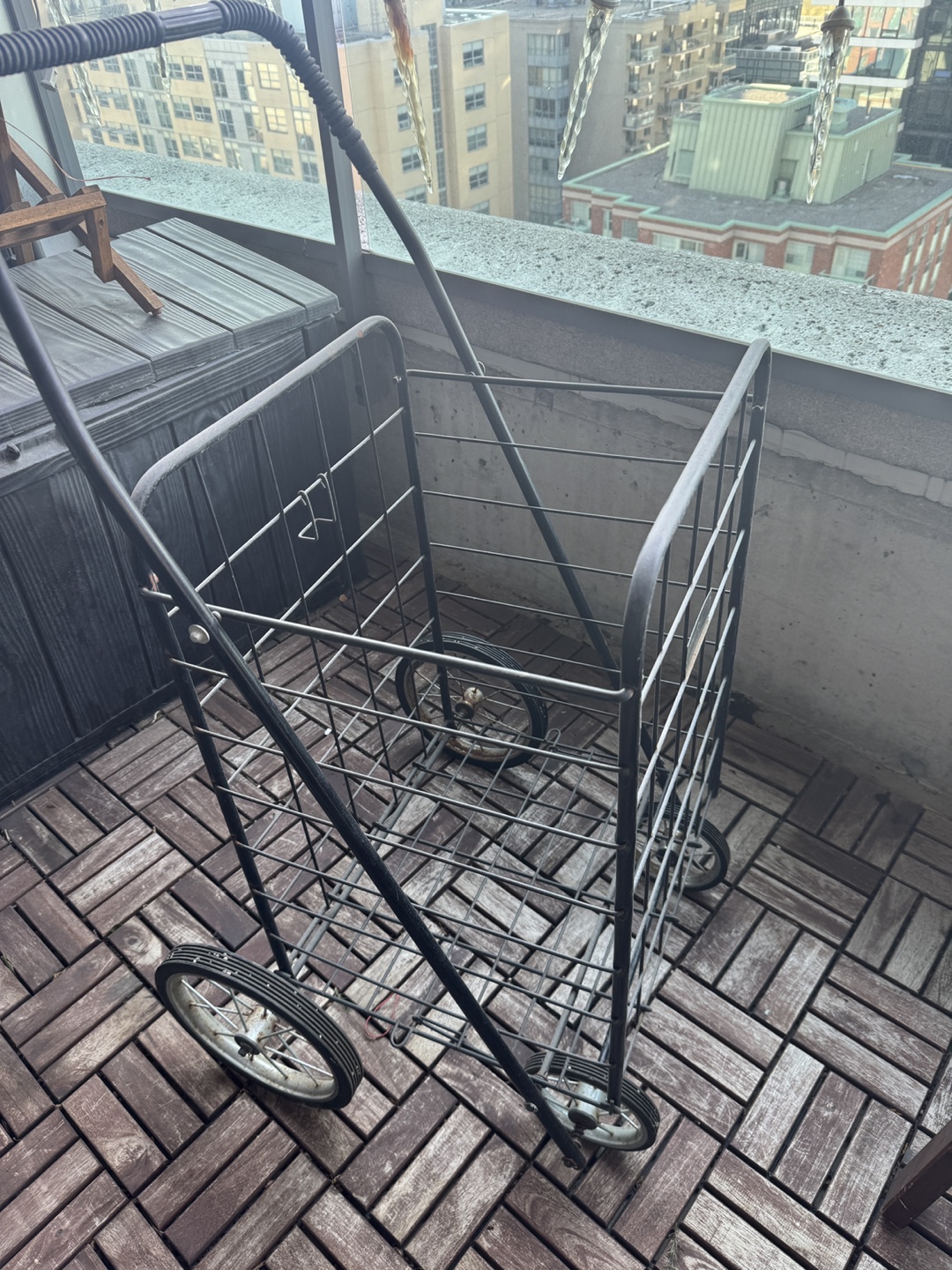 Metal Shopping Cart with Handle - photo 2