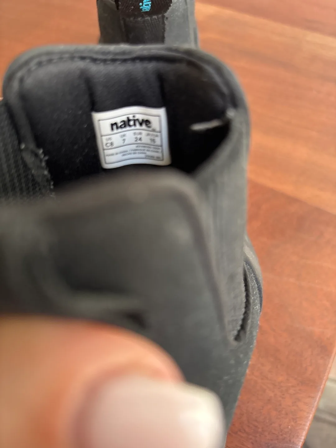 Native Kids' Black Chelsea Boots - Size 7 image indicator(3)