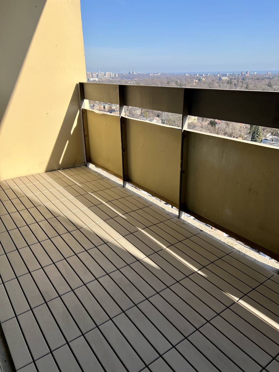 Balcony & Patio Decking Tiles - Beige - New