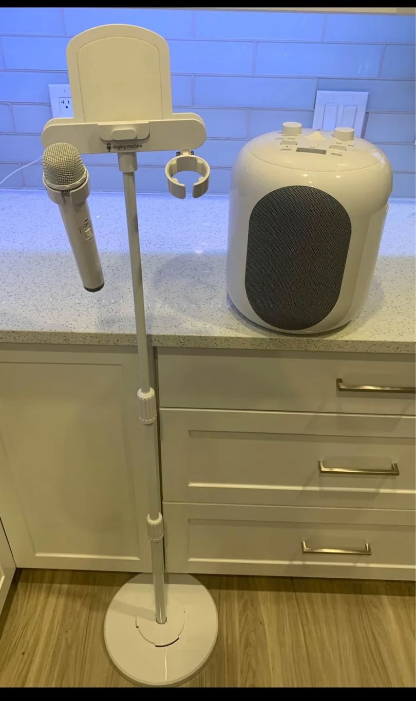 Singing Machine Karaoke System with Two Wireless Microphones image indicator(5)