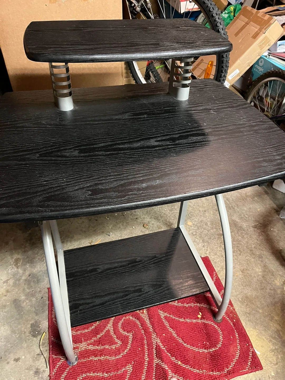 Small black computer desk with shelf image indicator(2)