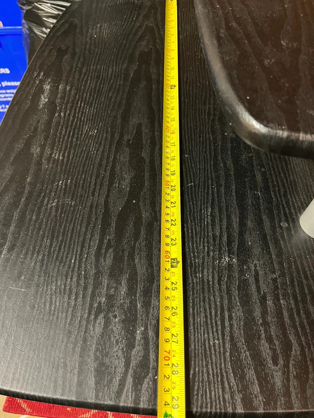 Small black computer desk with shelf image indicator(6)