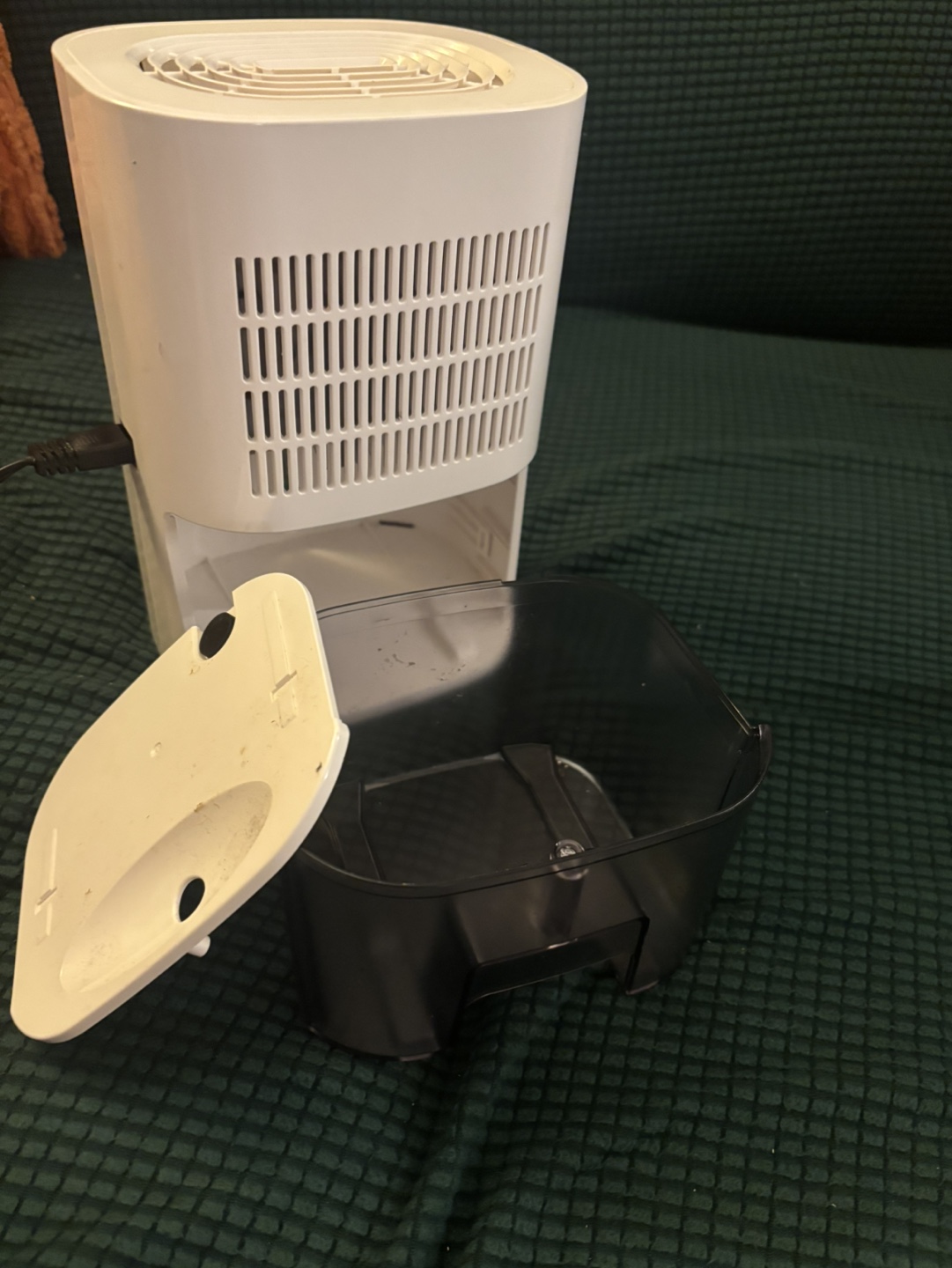 SEAVON Mini Dehumidifier - photo 3