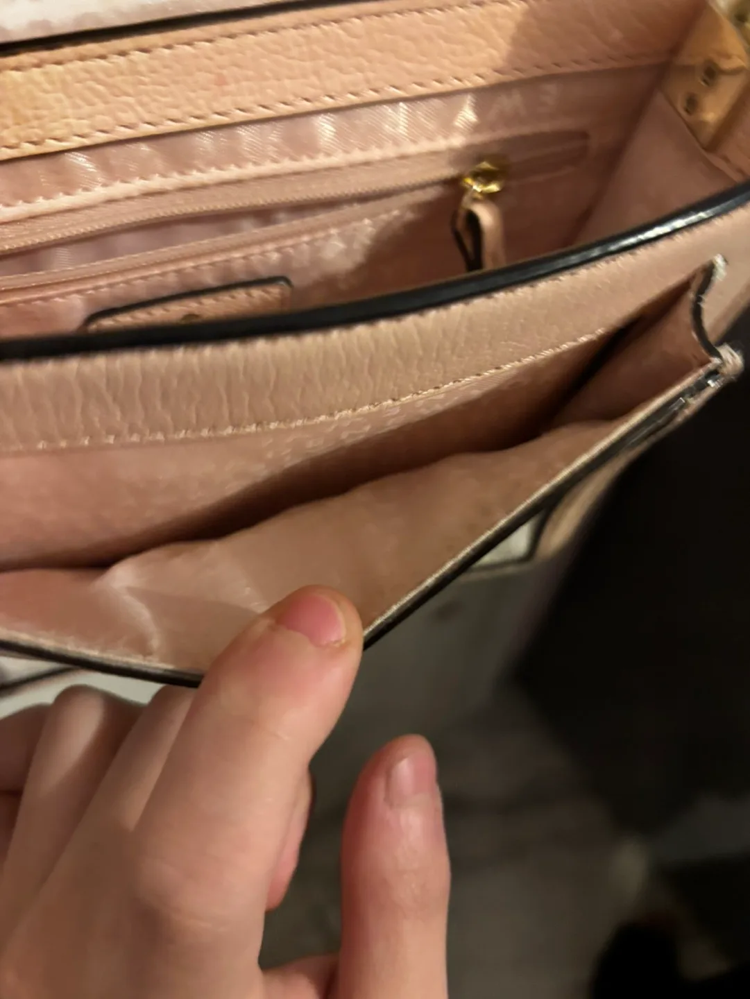 Kate Spade New York Pink and White Crossbody Bag image indicator(6)