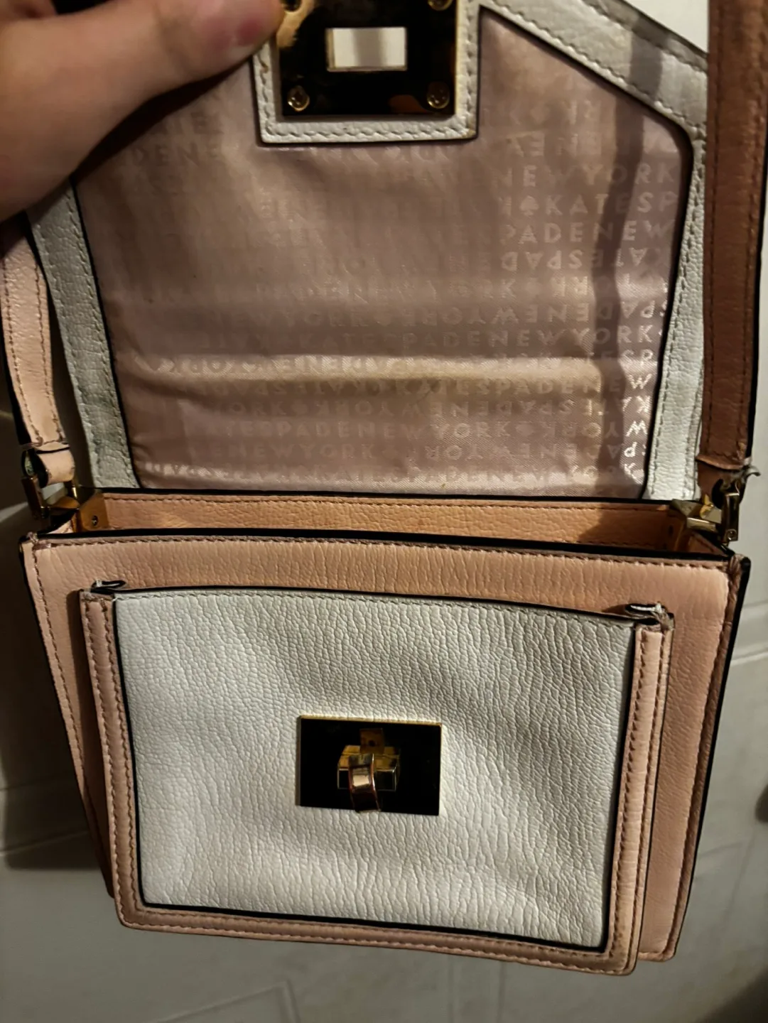 Kate Spade New York Pink and White Crossbody Bag image indicator(3)