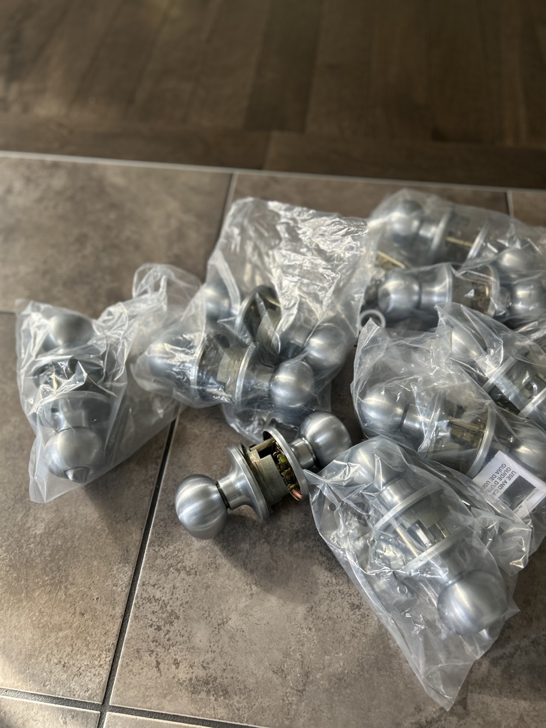 Bulk lot of 8 door knobs #freecycle - photo 5