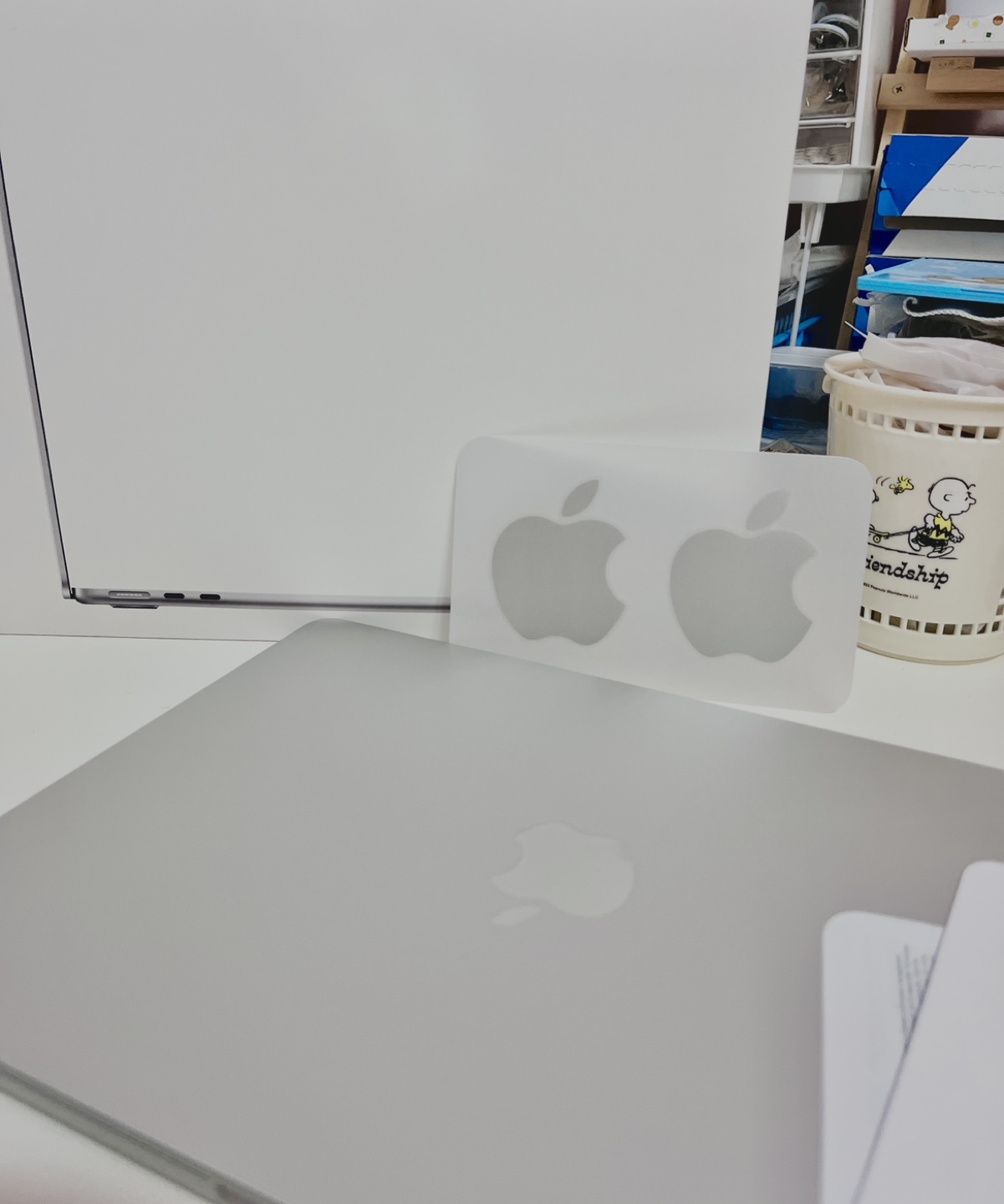 13-in. MacBook Air M3 2024 *Cracked Screen*