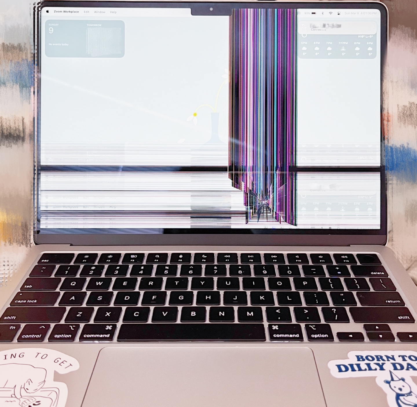 13-in. MacBook Air M3 2024 *Cracked Screen* - photo 2