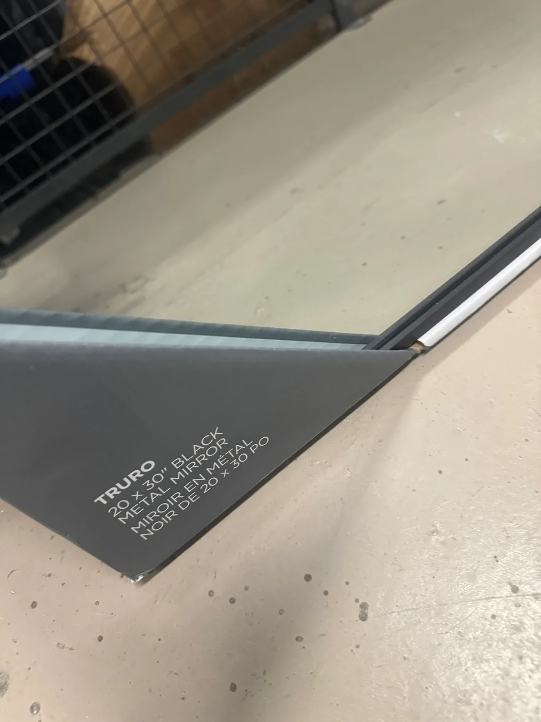 Truro 20 x 30" Black Metal Mirror image indicator(2)