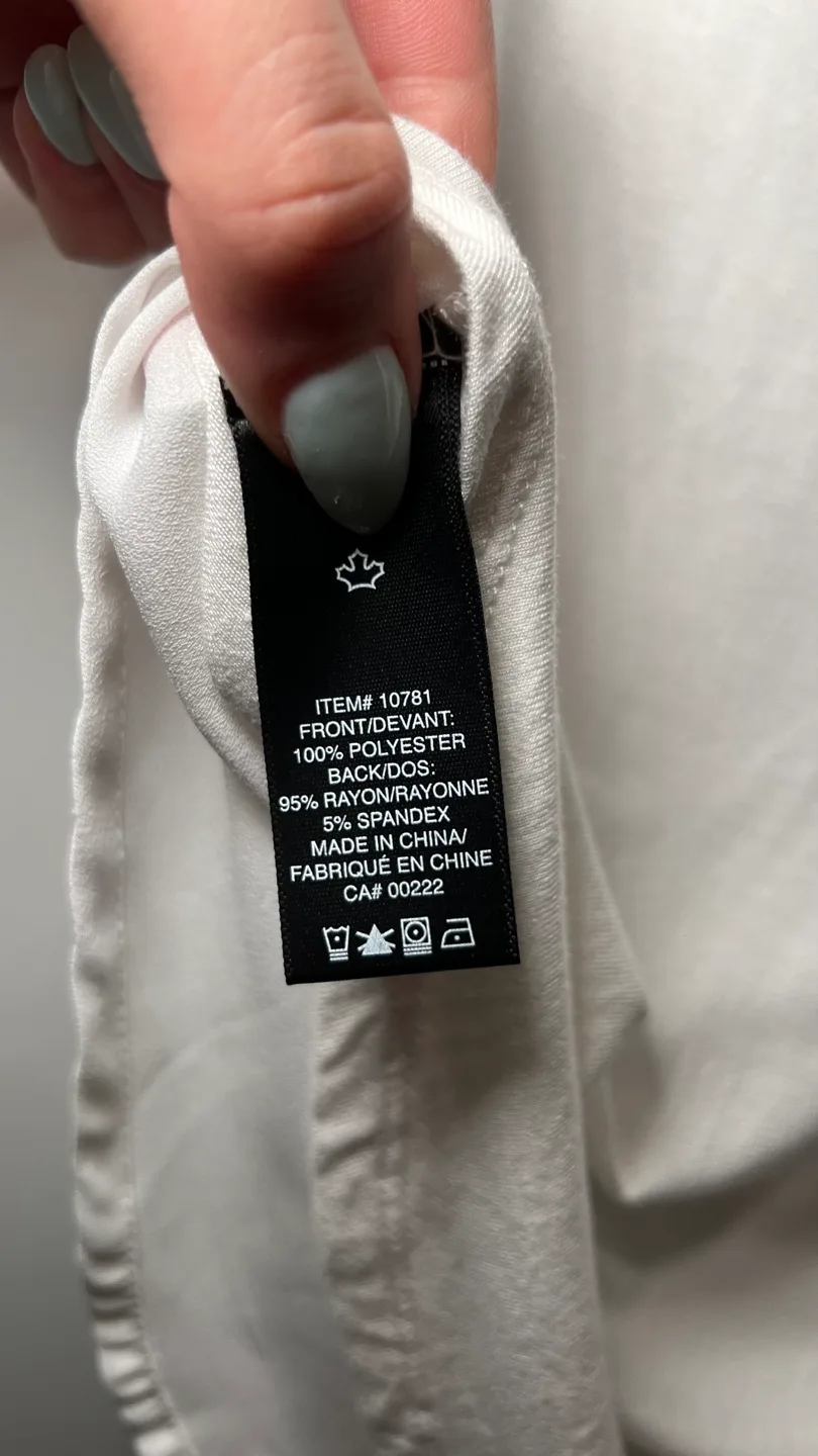 White Flowy Blouse, Size XS image indicator(4)