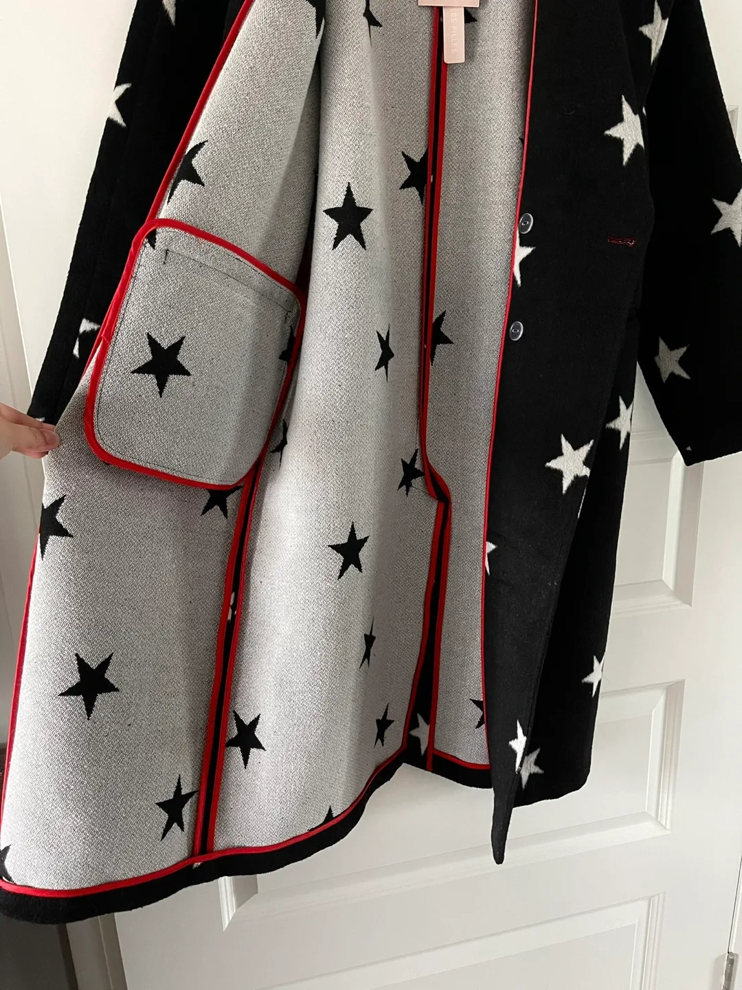 New AVEC LES FILLES Signature Star Print Coat image indicator(4)