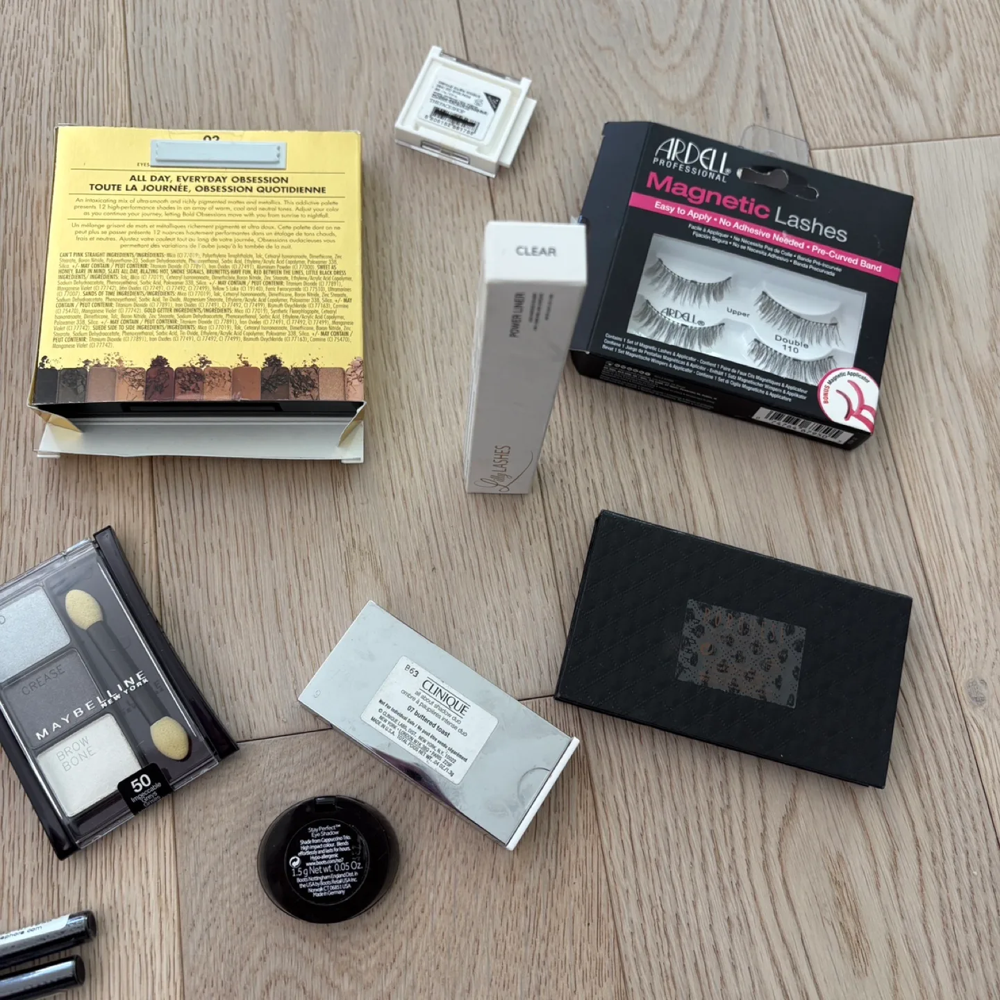 Swipe for more! Cosmetic Makeup - Lip, Eyeshadows, Lashes etc. image indicator(2)