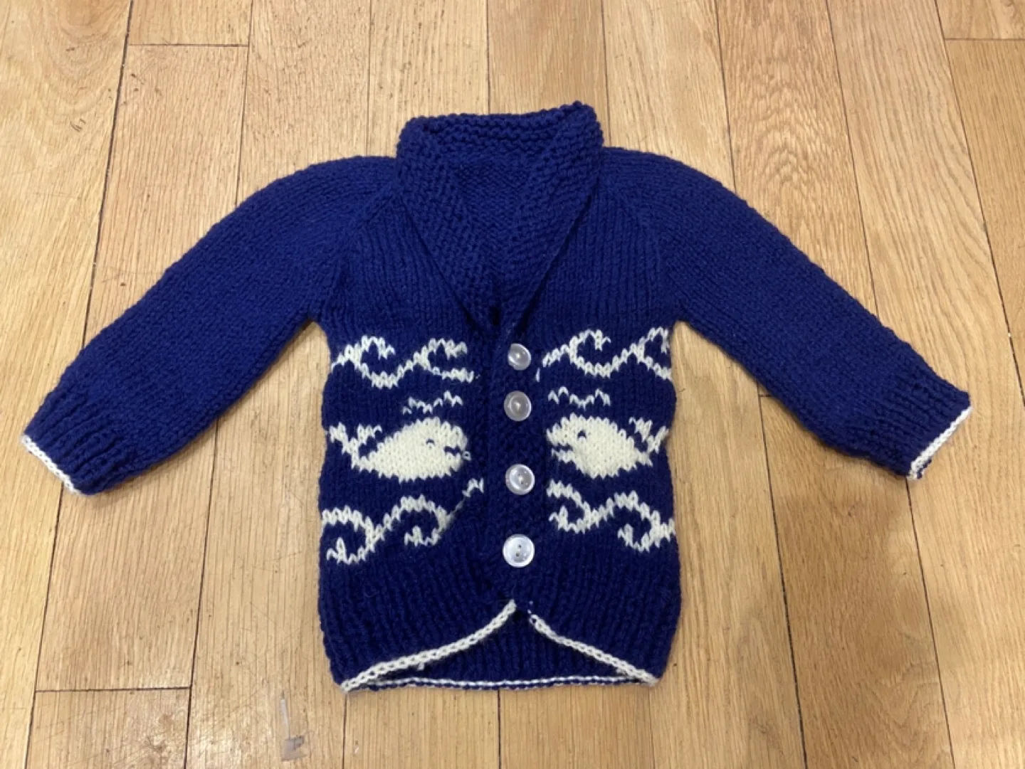 Adorable hand-knitted baby cardigan image indicator(2)