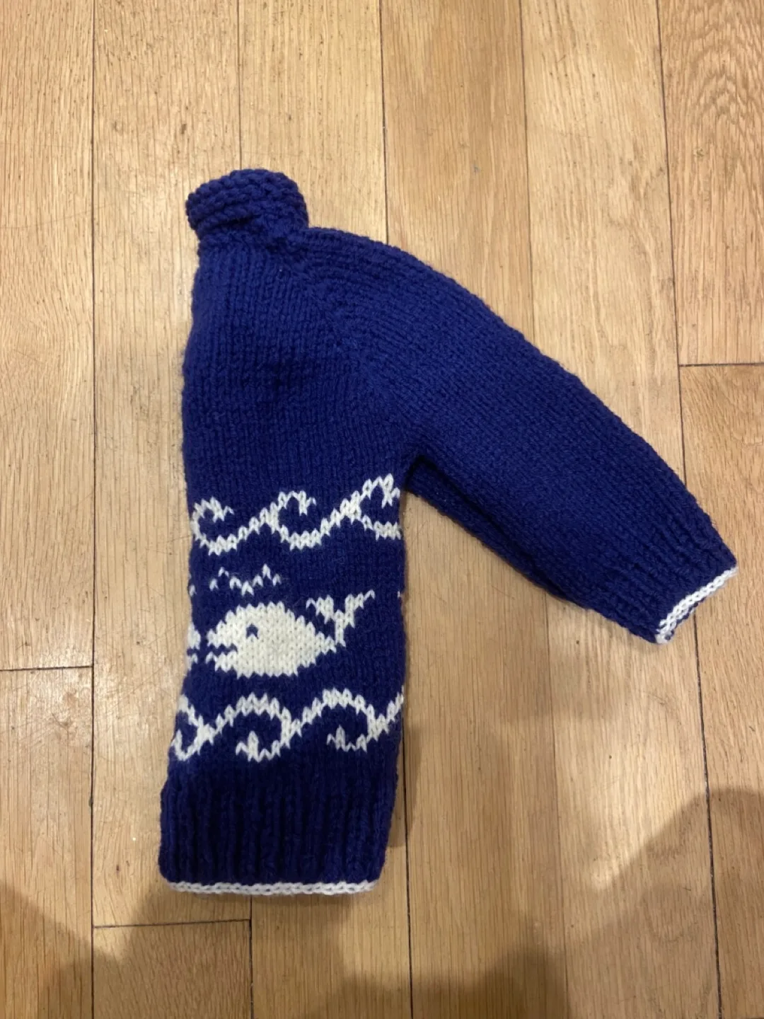 Adorable hand-knitted baby cardigan image indicator(6)