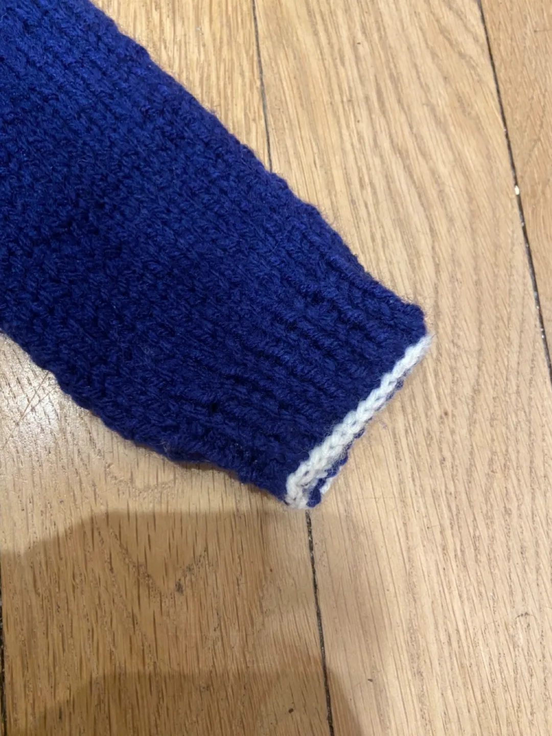 Adorable hand-knitted baby cardigan image indicator(4)