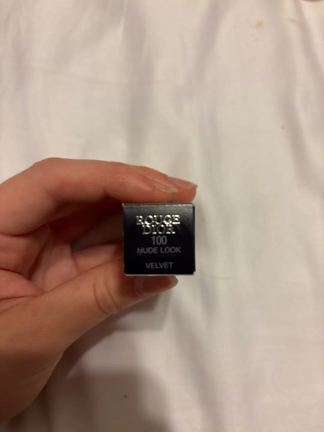 Dior Rouge Dior 100 Nude Look Velvet Lipstick image indicator(2)