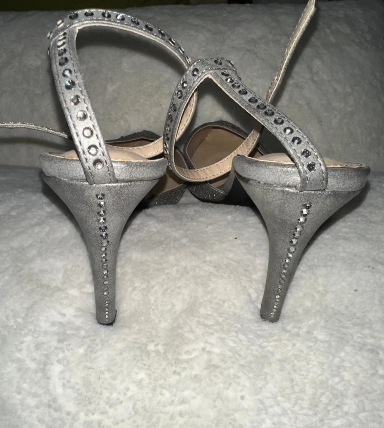 Adrienne Vittadini Rhinestone image indicator(3)