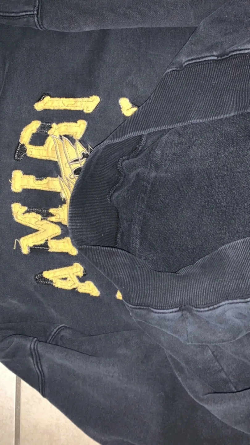 Distressed amiri hoodie image indicator(3)