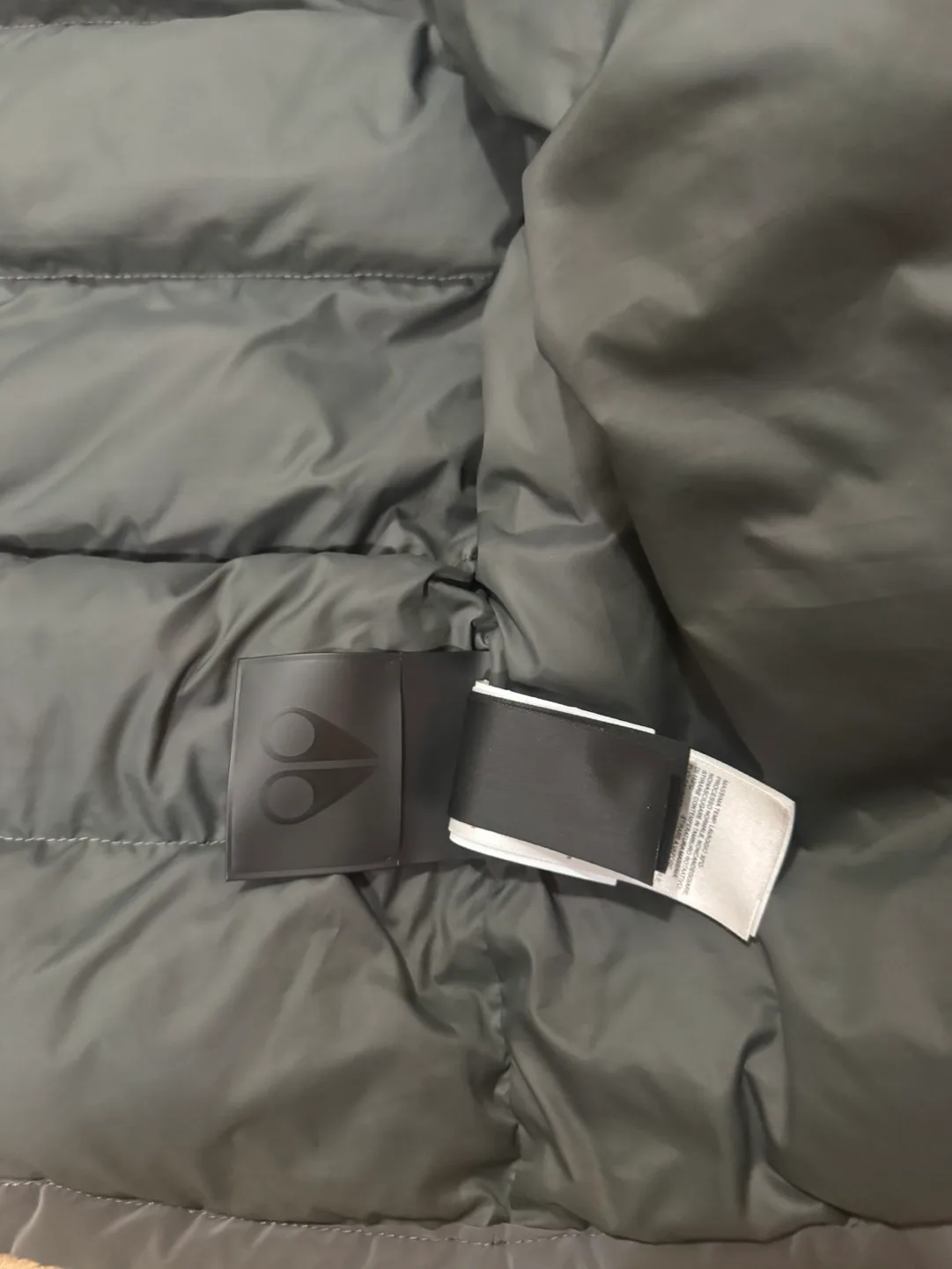 Moose Knuckles Men's Medium Down Jacket image indicator(5)