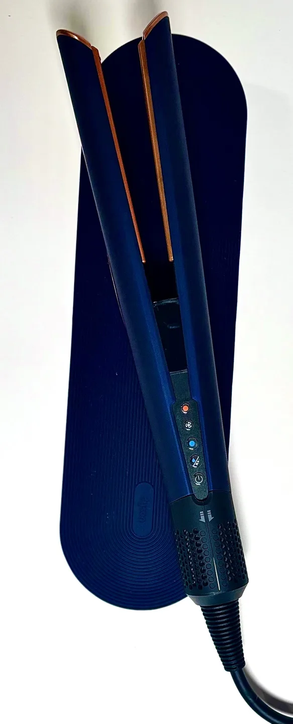 NEW Dyson AirStrait Straightener image indicator(2)