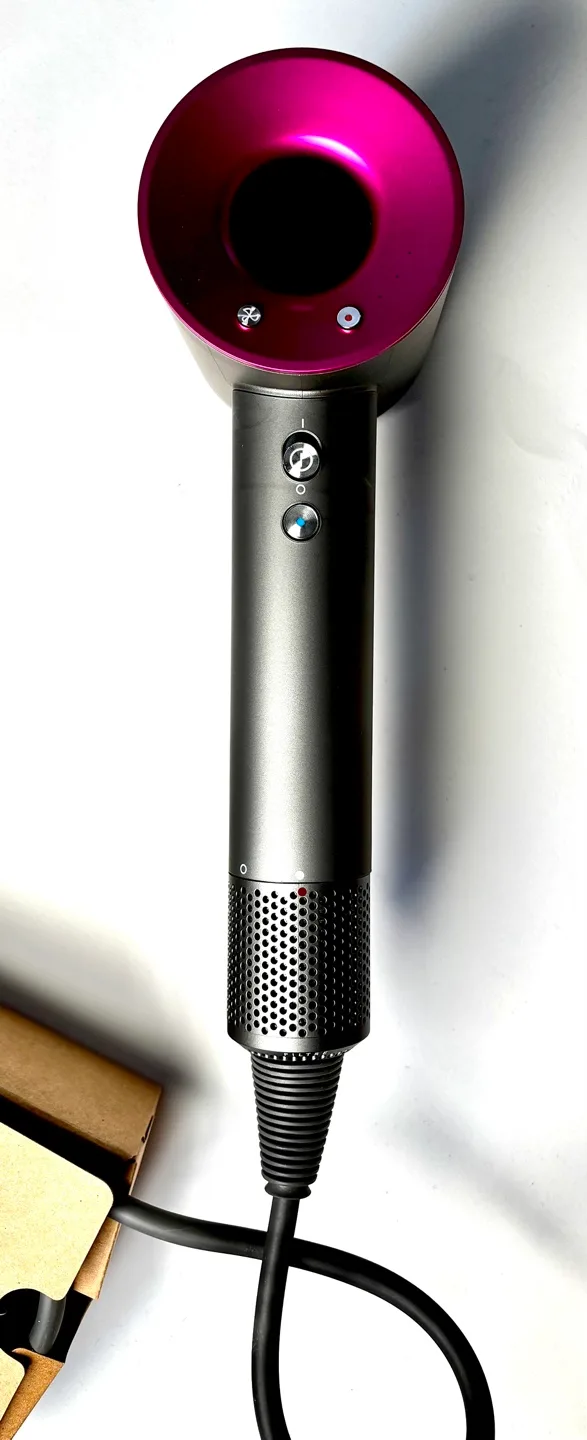 NEW Dyson Supersonic Hair Dryer - Iron/Fruchsia image indicator(2)