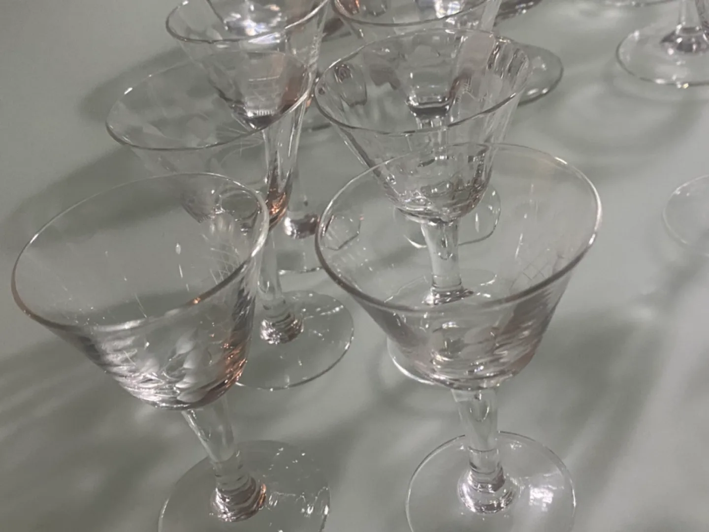 30pc Floral glassware set image indicator(2)