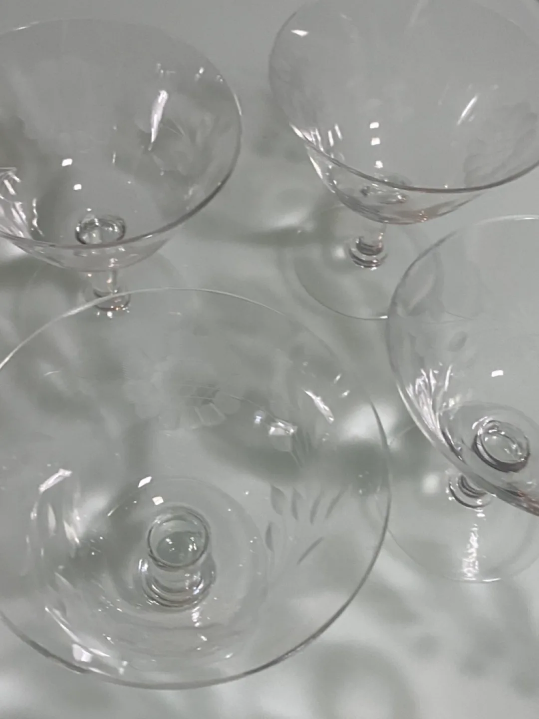 30pc Floral glassware set image indicator(10)