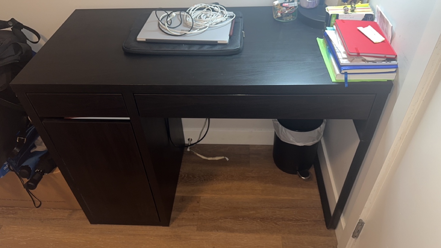 IKEA MICKE Desk - Black-Brown