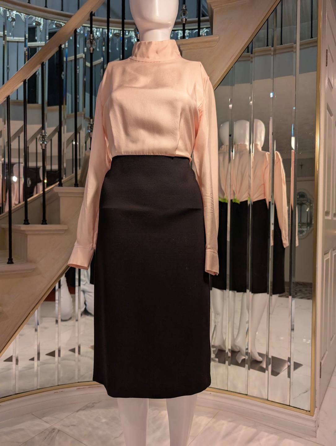 Ted Baker London Pink Blouse and Black Skirt Set - Size 3 - photo 2