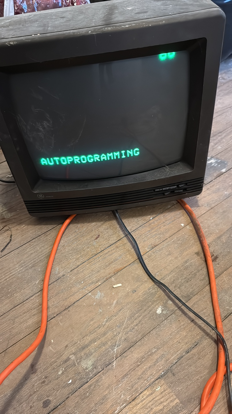 Small vintage TV - photo 3