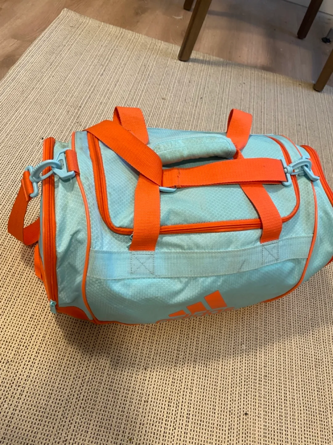 Adidas gym bag image indicator(2)