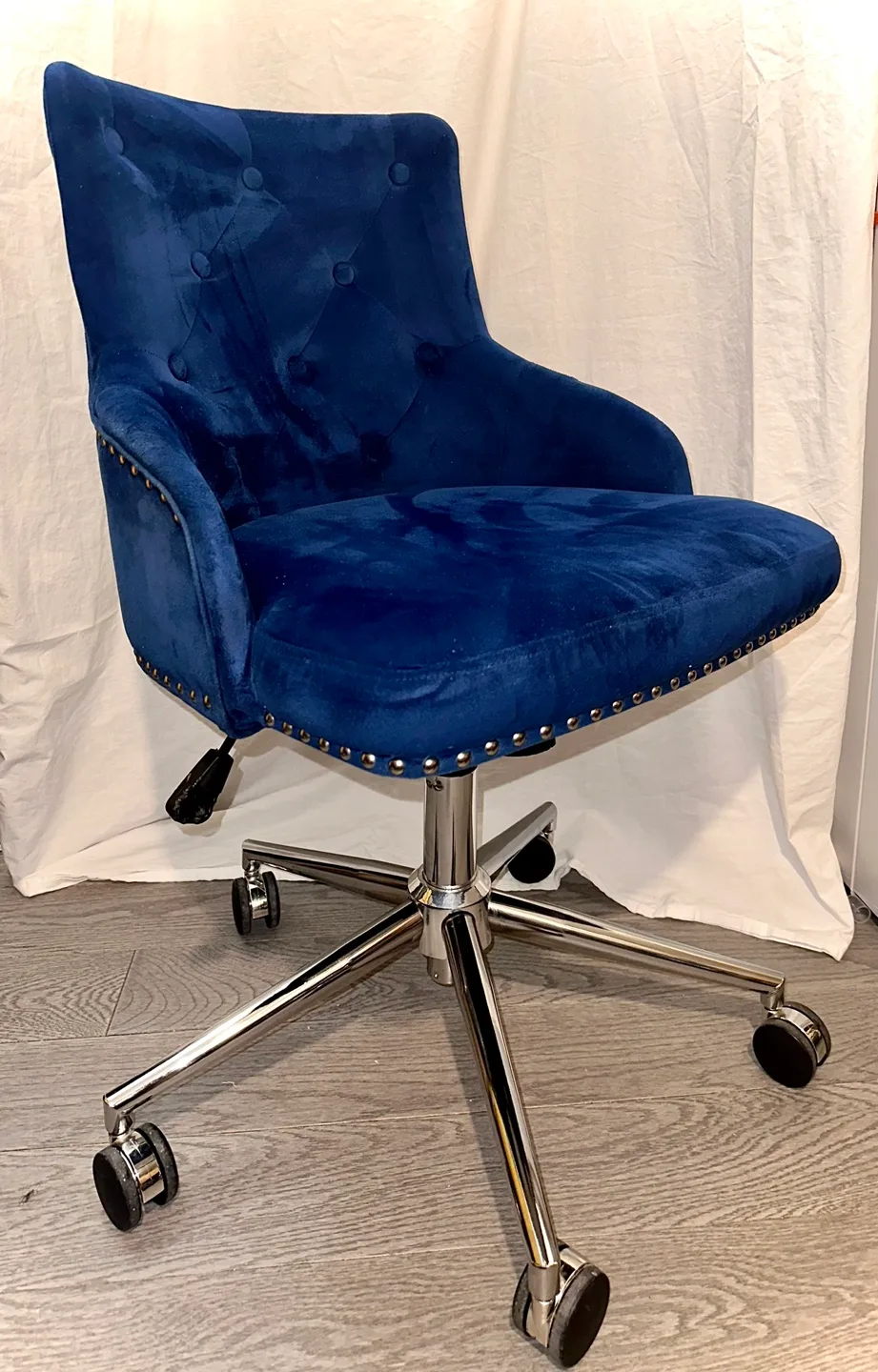 Ergonomic Vanity chair Blue Velvet Breathable Upholstery image indicator(6)